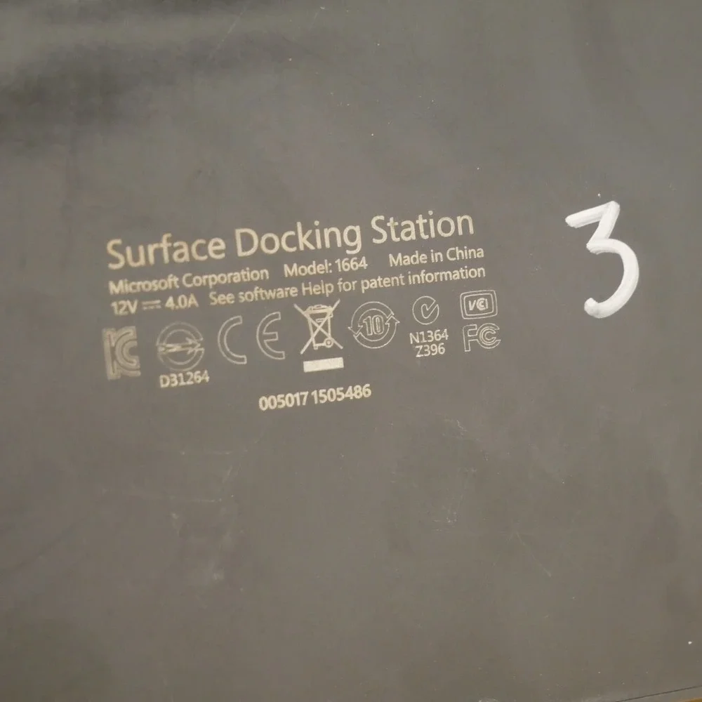 Surface Pro 3 Docking Station Model 1664 only (no charger) - 3‎